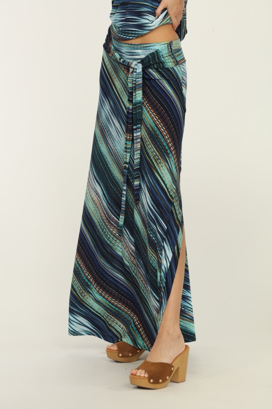 Clothing Veronica M Skirts | Solana Tie Front Maxi Skirt