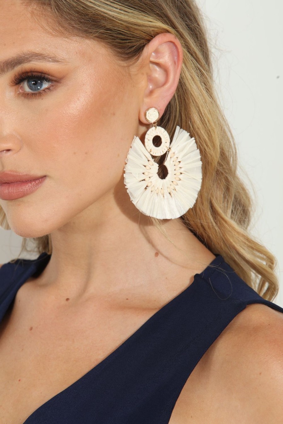 Accessories Veronica M | Ivory Raffia Circle Earrings