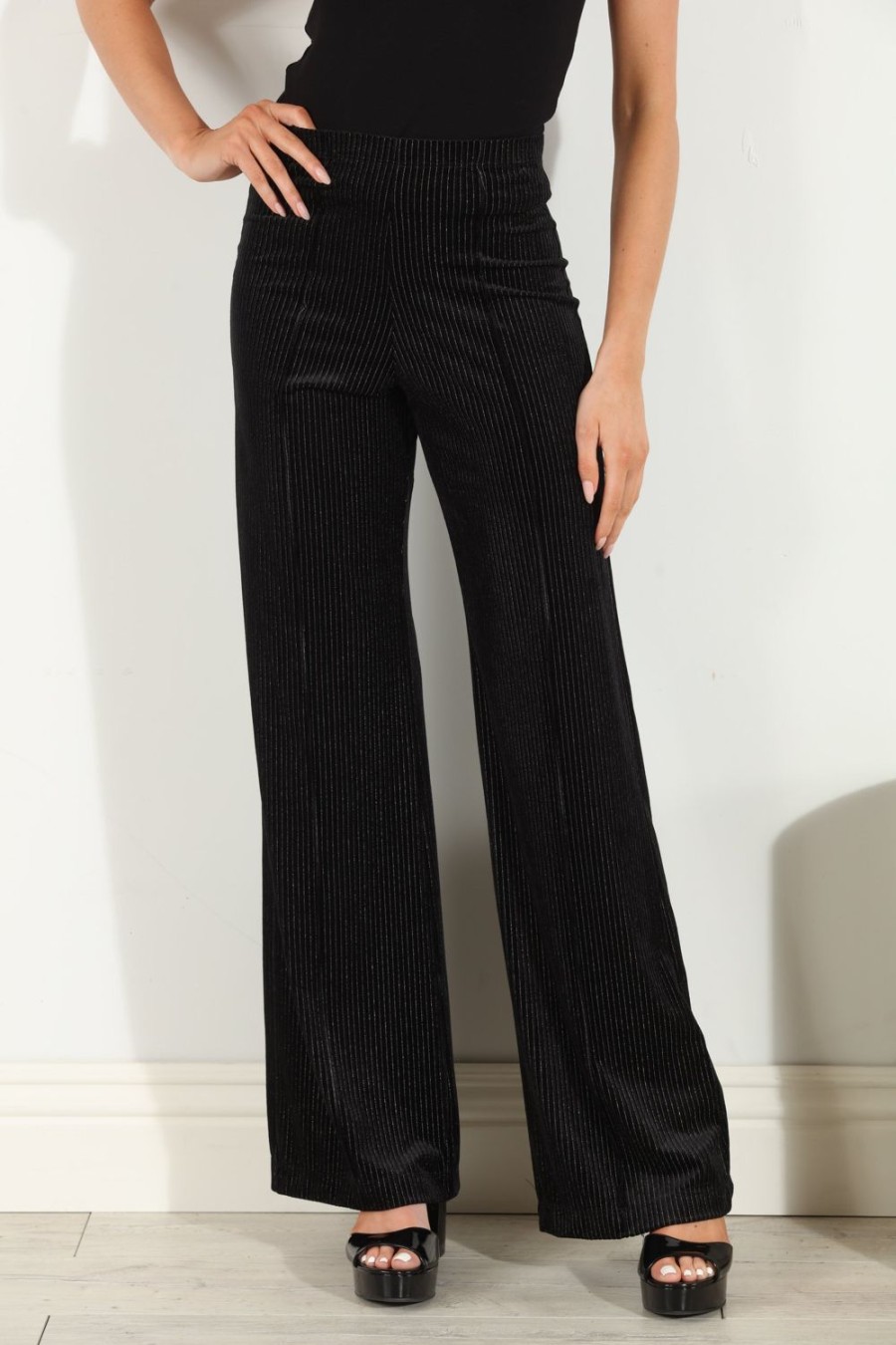 Clothing Veronica M Pants | Lucio Velvet Palazzo Leg Pants-Best Seller