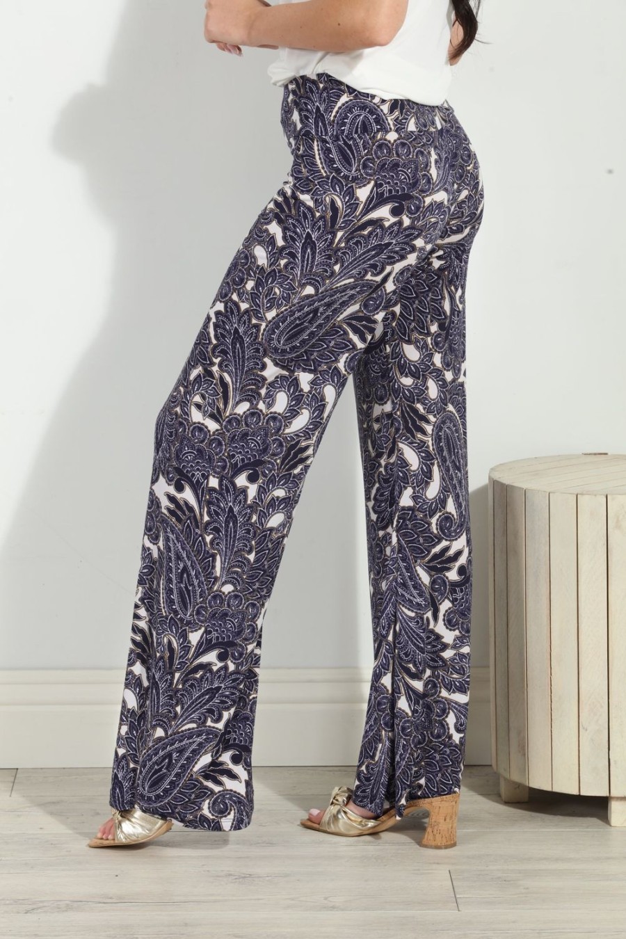 Vacation Veronica M | Wynter Stretch Flare Leg Pants-Best Seller