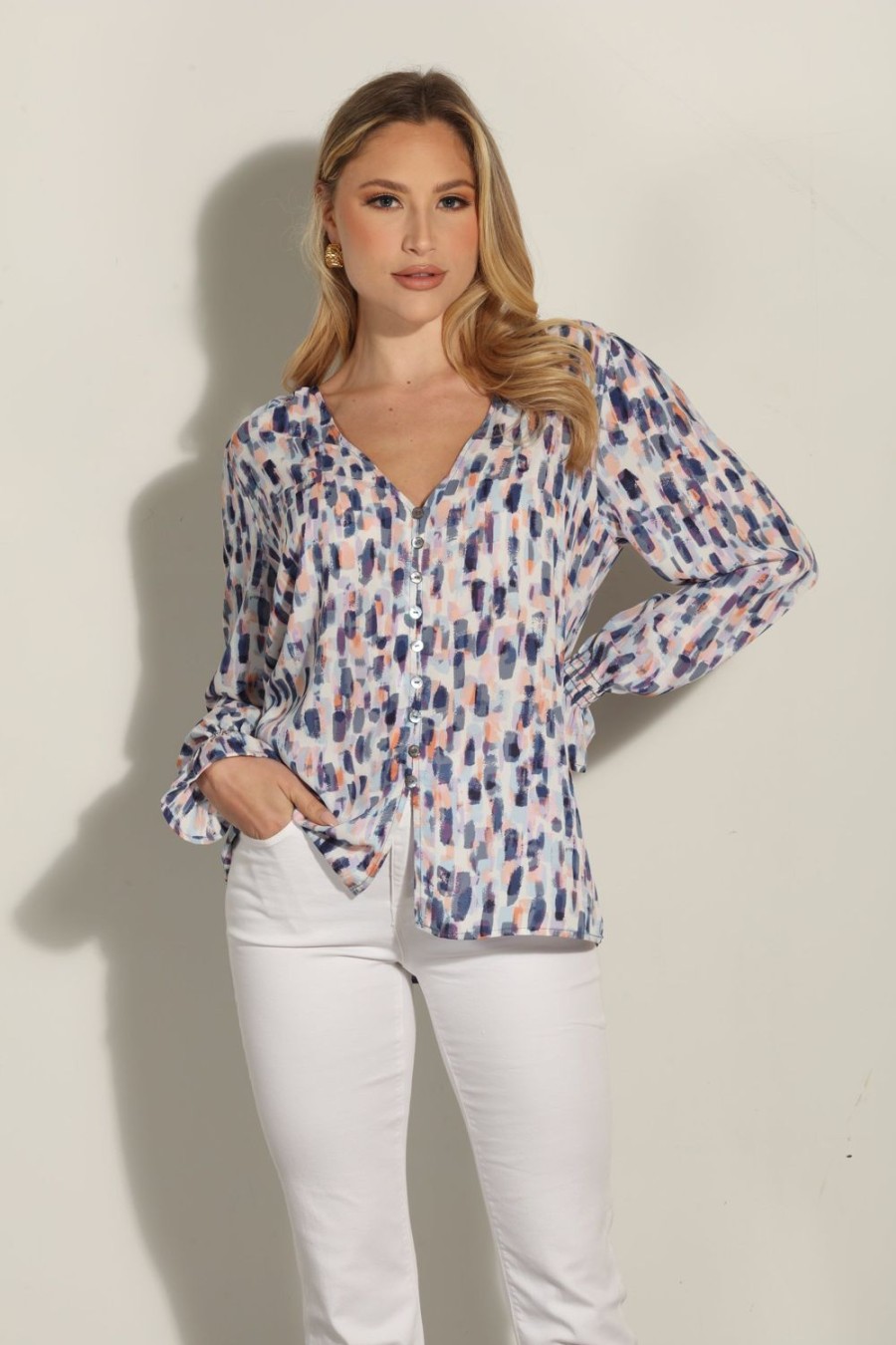 Vacation Veronica M | Pearl Button Down Blouse