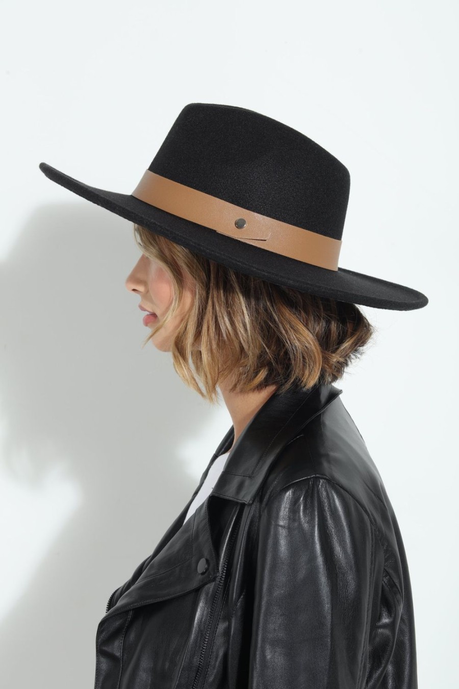 Accessories Veronica M | Leah Black Felt Fedora Hat