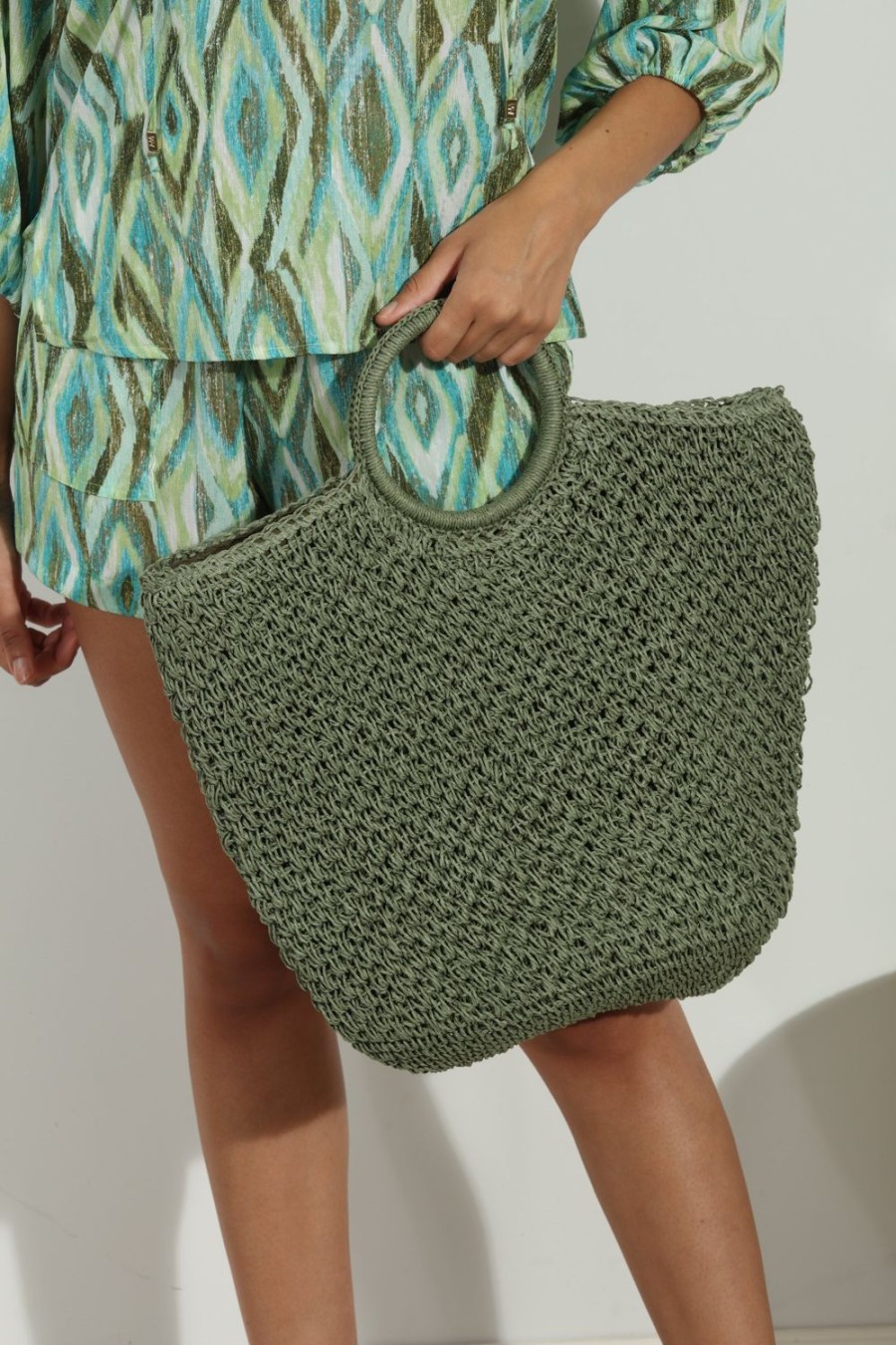 Accessories Veronica M | Olive Lightweight Woven Tote