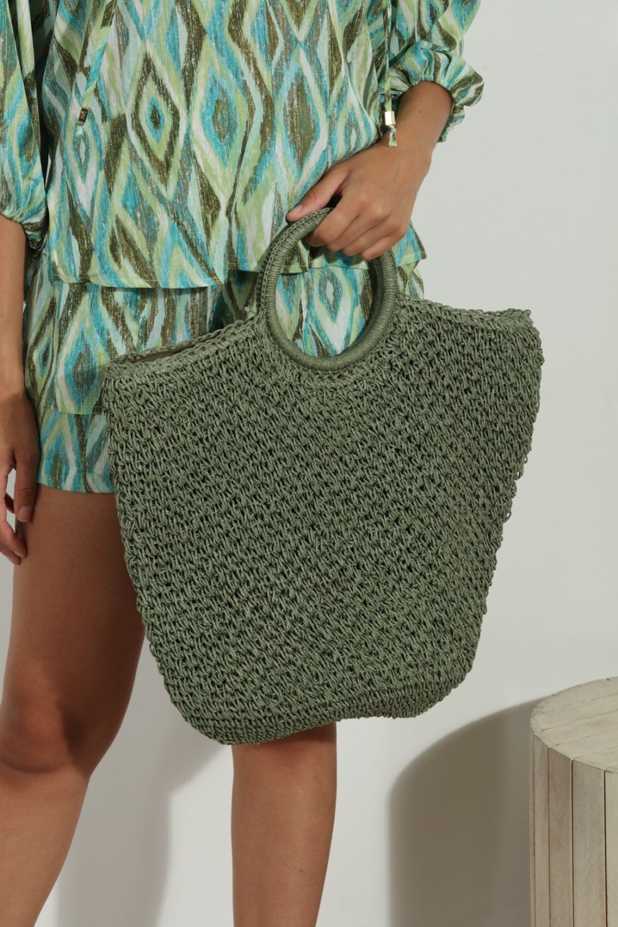 Accessories Veronica M | Olive Lightweight Woven Tote