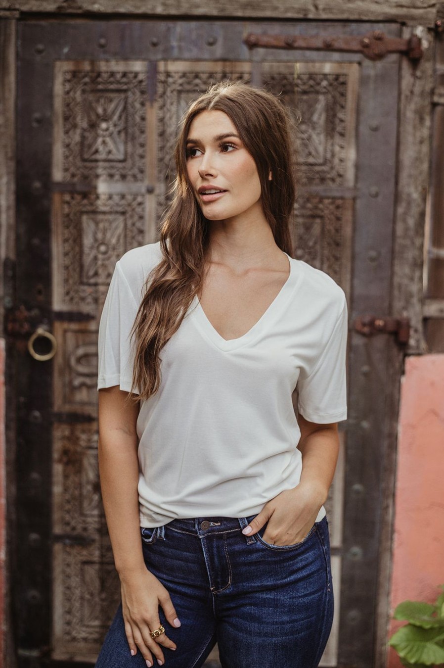 Clothing Veronica M Cupro Tops | Ivory Cupro V-Neck Cropped Tee