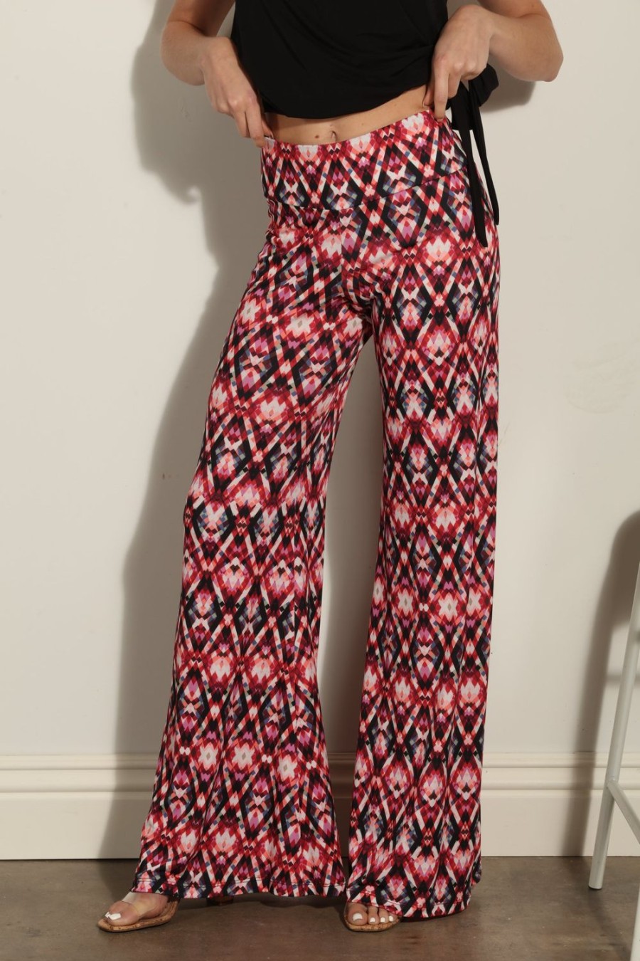 Vacation Veronica M | Gracie Stretch Flare Leg Pants