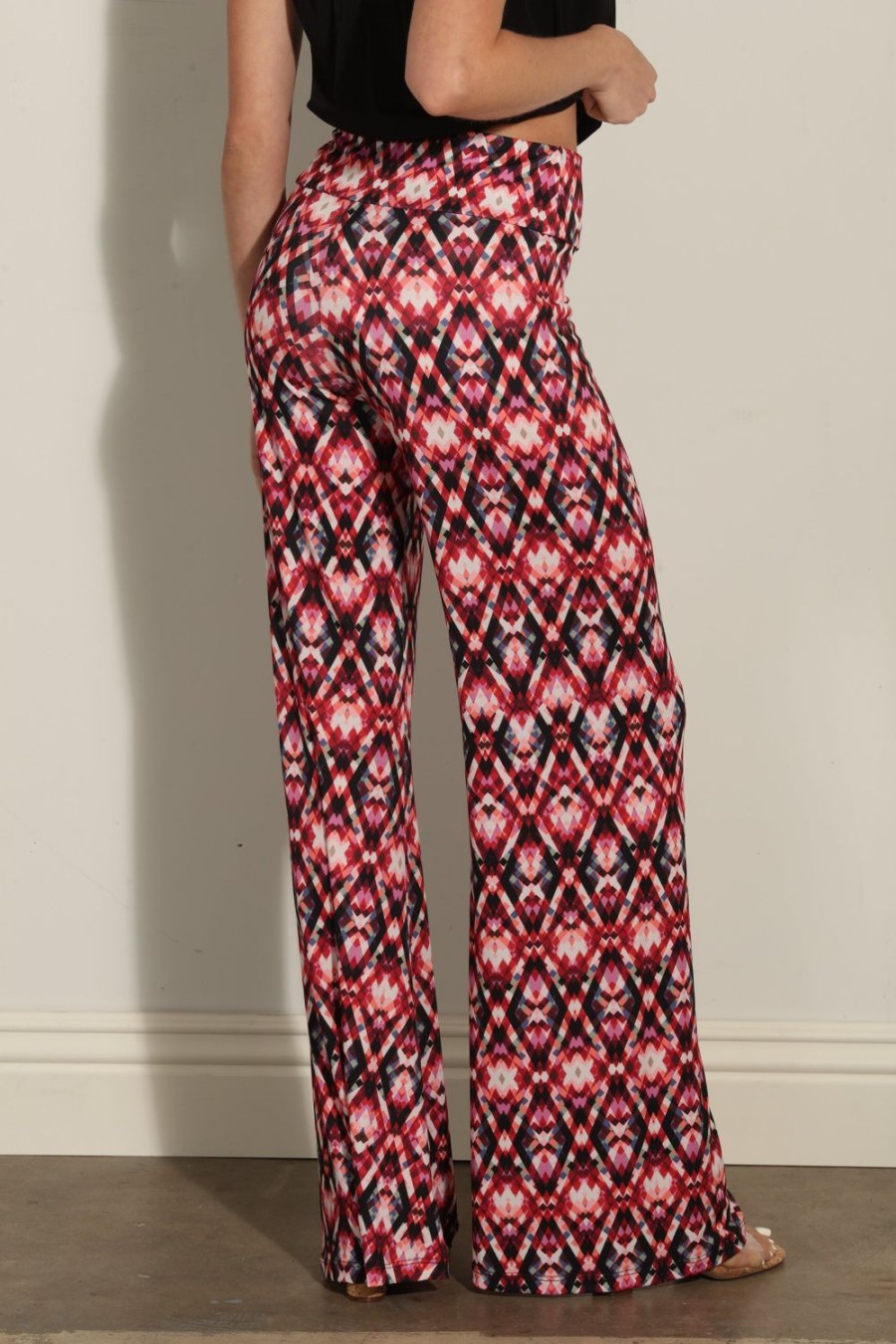 Vacation Veronica M | Gracie Stretch Flare Leg Pants