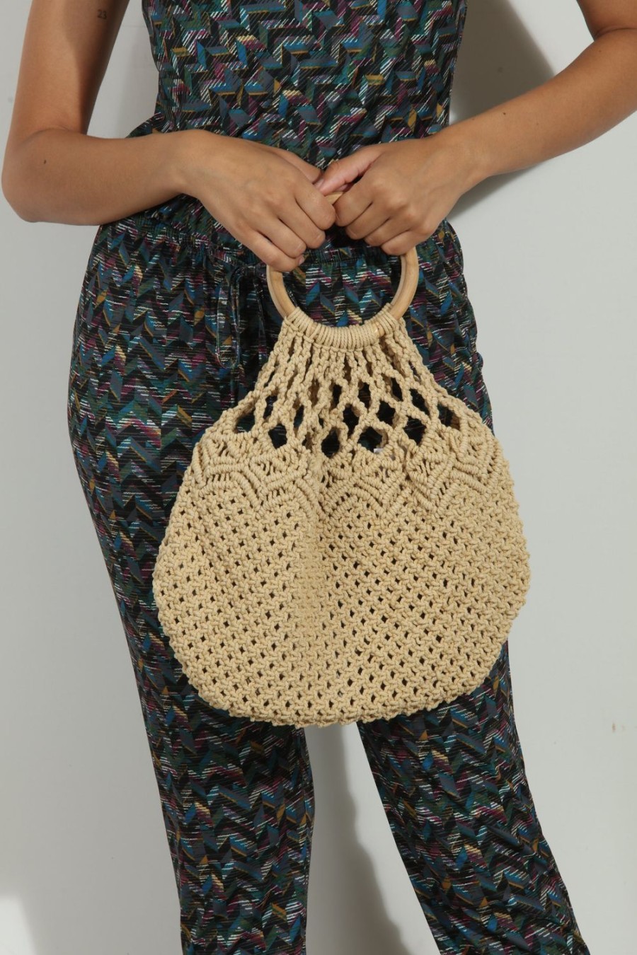 Accessories Veronica M | Tan Crochet Handbag