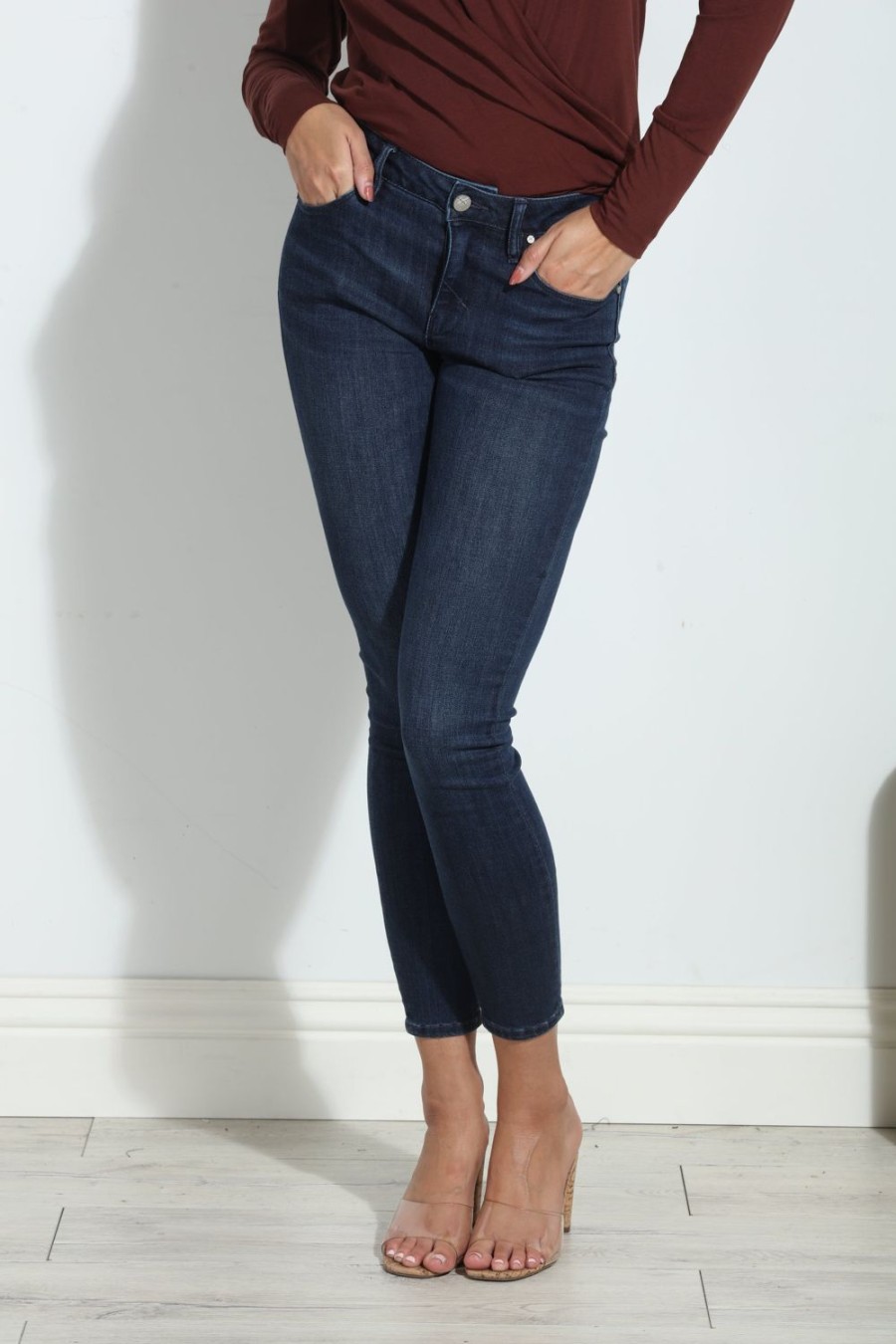 Clothing Veronica M Denim Shop | Unpublished Kora Mid Rise Skinny Jean-Dark Wash