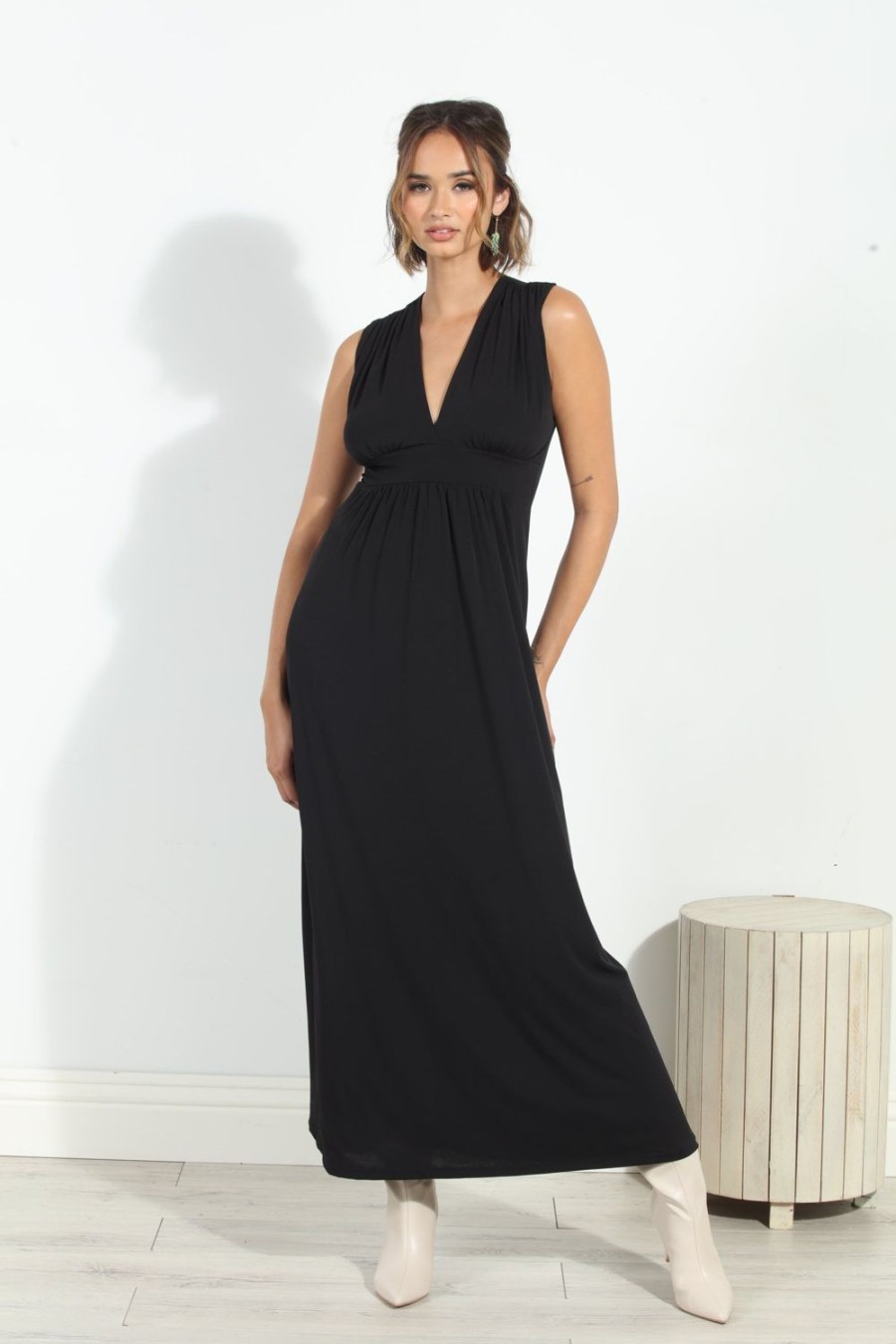 Clothing Veronica M Maxi Dresses | Black Stretch V-Neck Maxi Dress